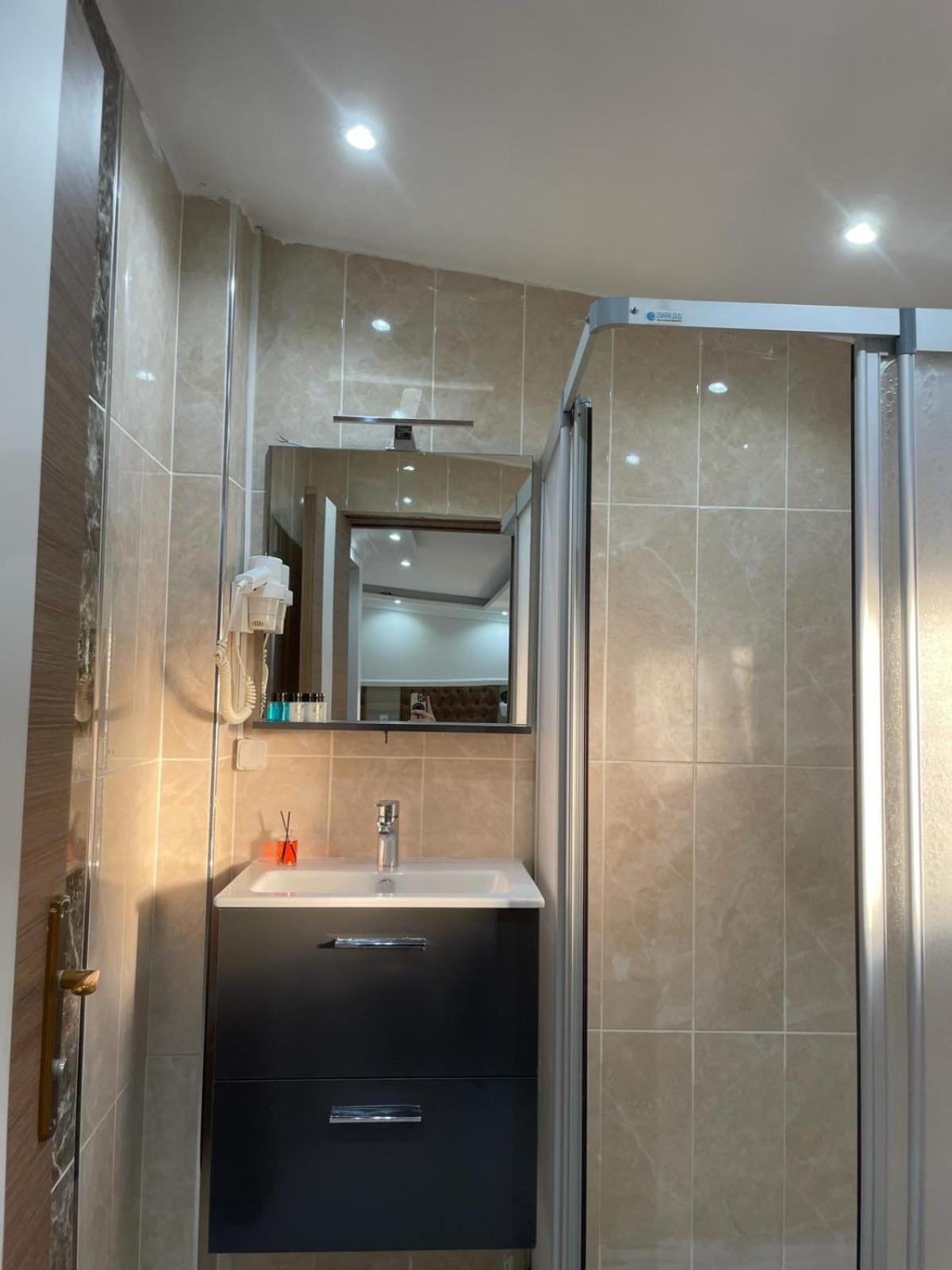 Luna Suites Taksim Стамбул Экстерьер фото