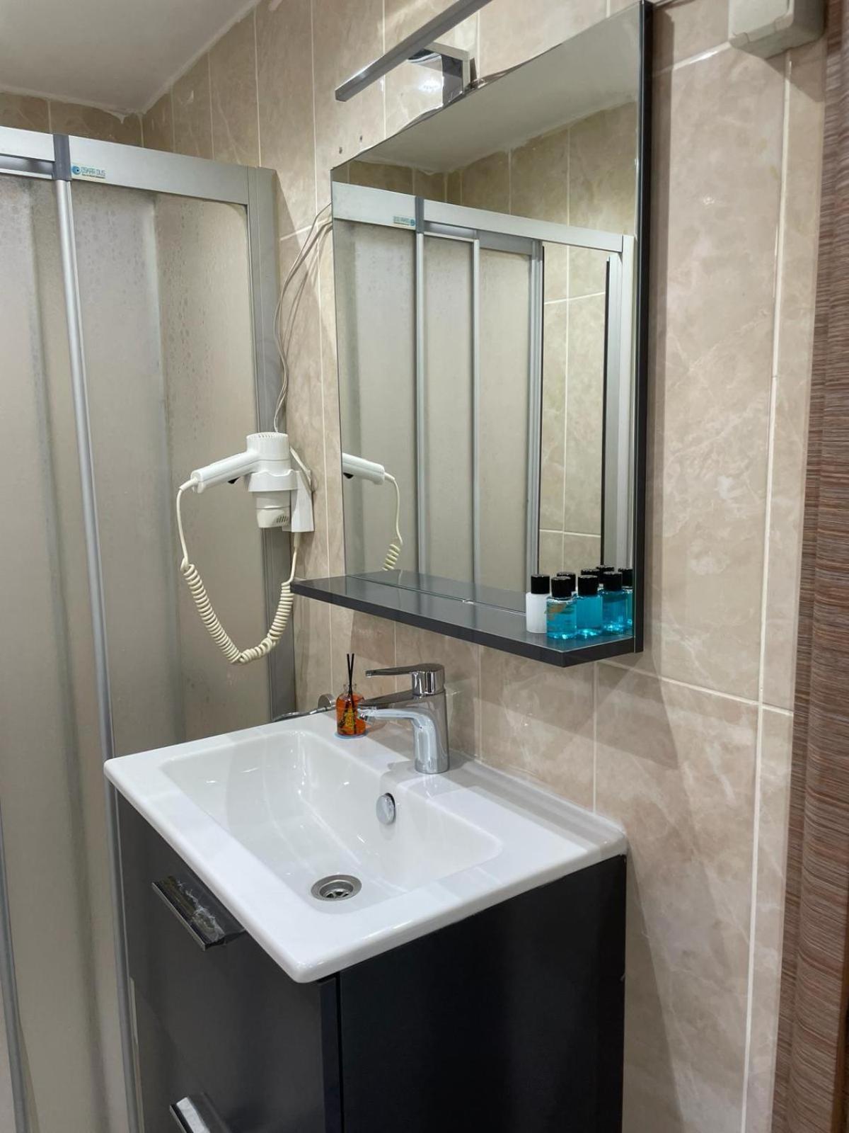 Luna Suites Taksim Стамбул Экстерьер фото